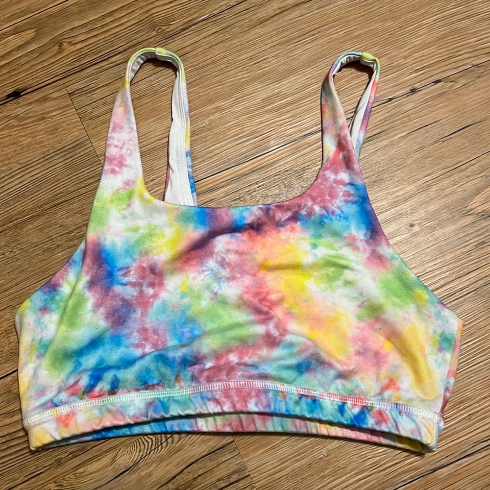 Fleo Tie-Dye Sports Bra in Rainbow Colors